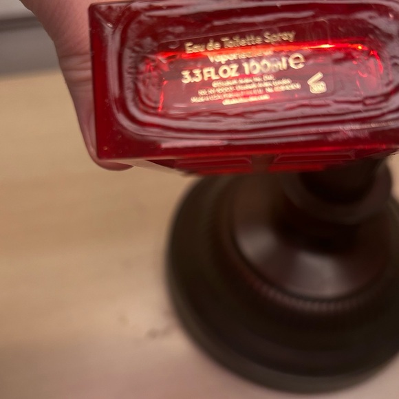 Elizabeth Arden Red Door 3.3 Fl oz - Picture 2 of 5